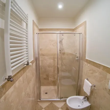 Relais Tiffany فندق مبيت وإفطار