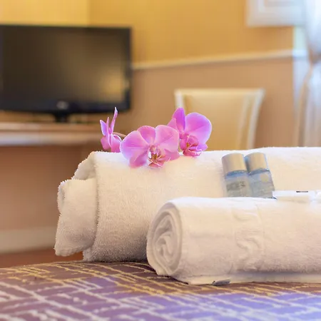 فندق مبيت وإفطار Relais Tiffany فلورنس