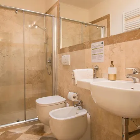 Relais Tiffany فندق مبيت وإفطار 3*