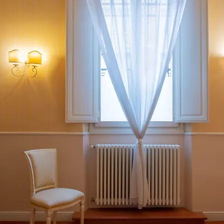 Relais Tiffany לינה וארוחת בוקר