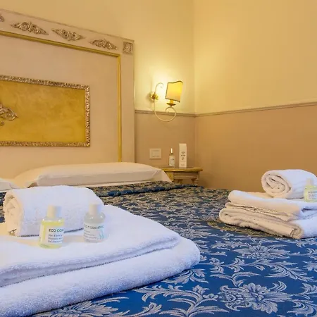 Relais Tiffany לינה וארוחת בוקר פירנצה