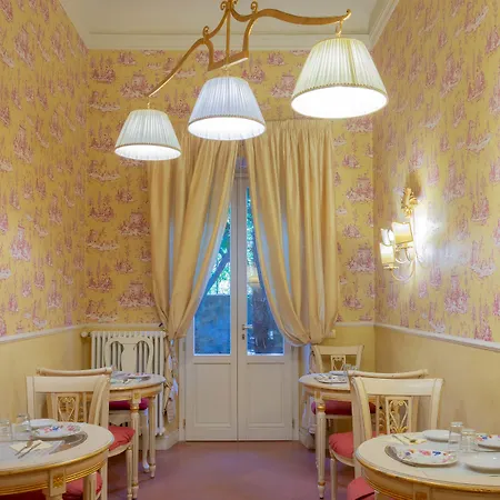 Relais Tiffany Bed & Breakfast 4*